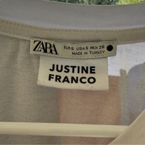 Zara Woman X Justine Franco: Colorful collection T-shirt
Limited edition - Picture 1 of 15